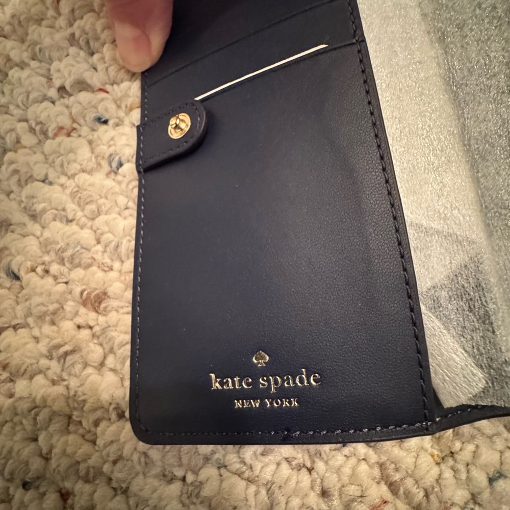 NWT Kate Spade Madison Blue Glow Large Leather Bifold Wallet - style K1366 - Picture 4 of 5